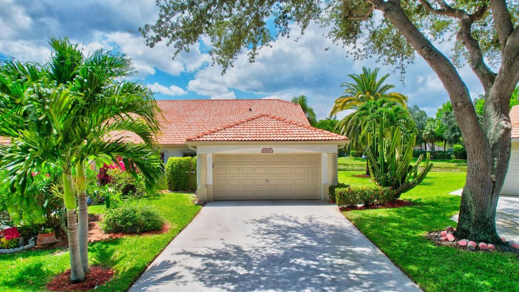 Photo of 15437 Lake Gardenia Place, Delray Beach, FL 33484 (MLS # R10890299)