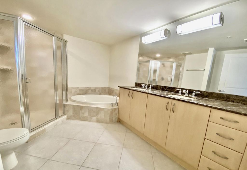 Photo of 403 S Sapodilla Avenue #218, West Palm Beach, FL 33401 (MLS # B26027580)