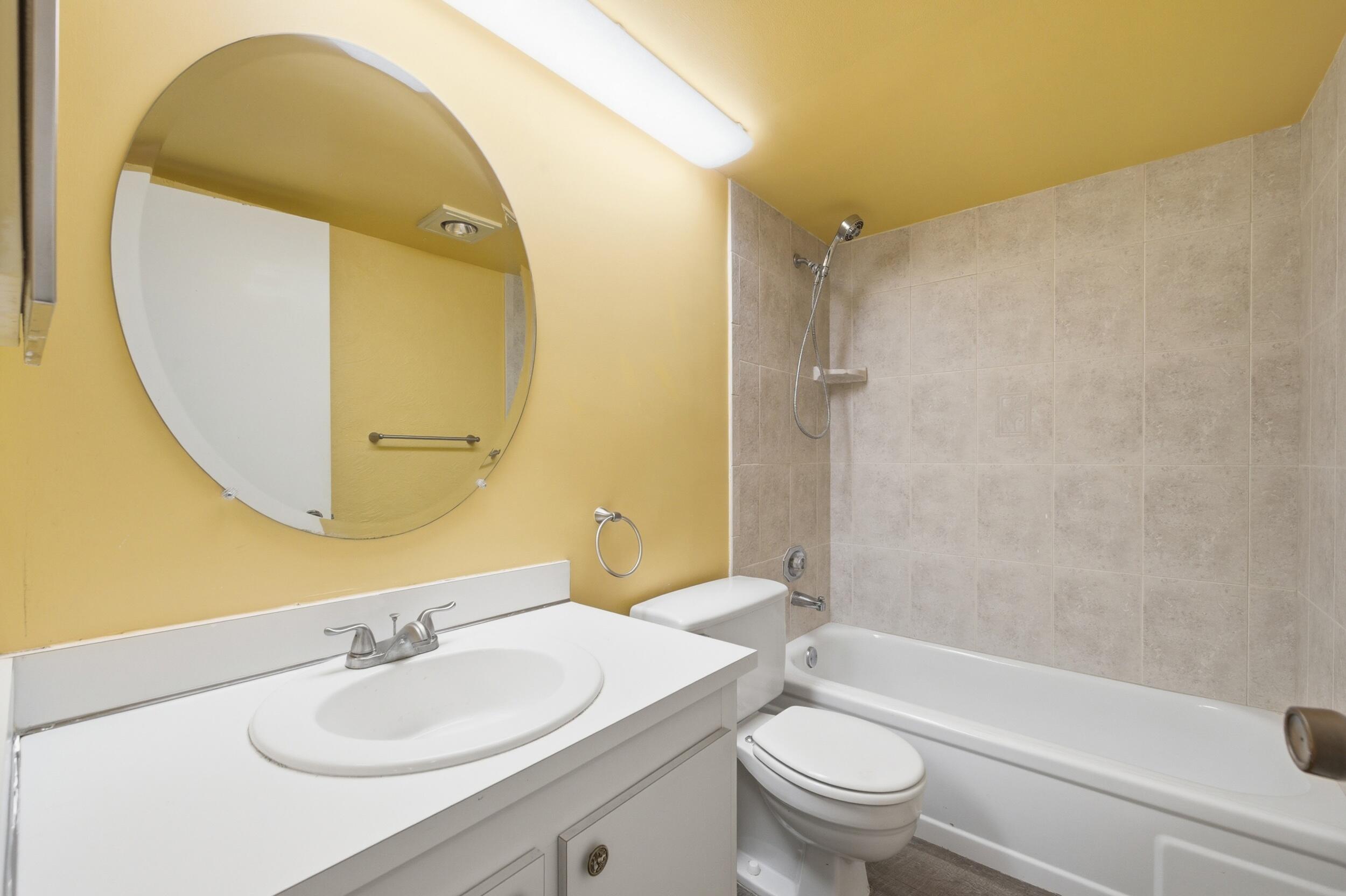 VENETIAN TERRACE CONDO - Residential