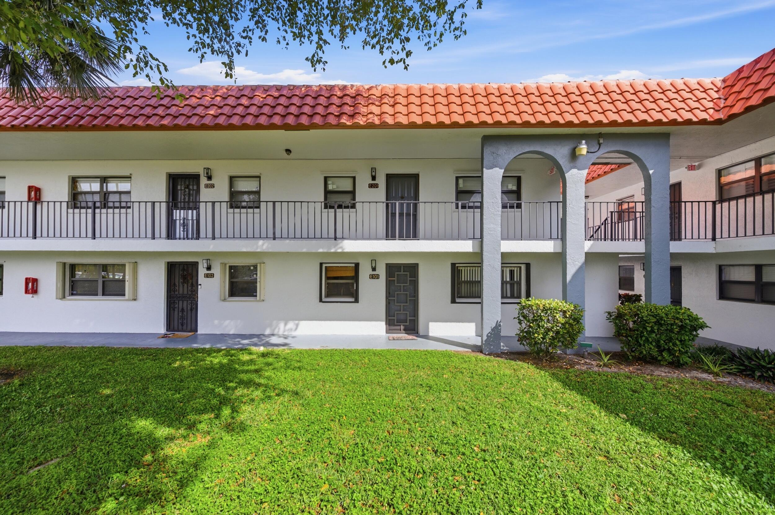 VENETIAN TERRACE CONDO - Residential