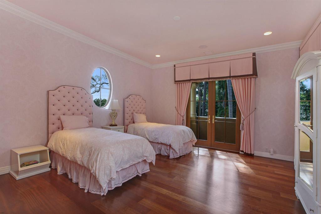 Loxahatchee River Road - Residential