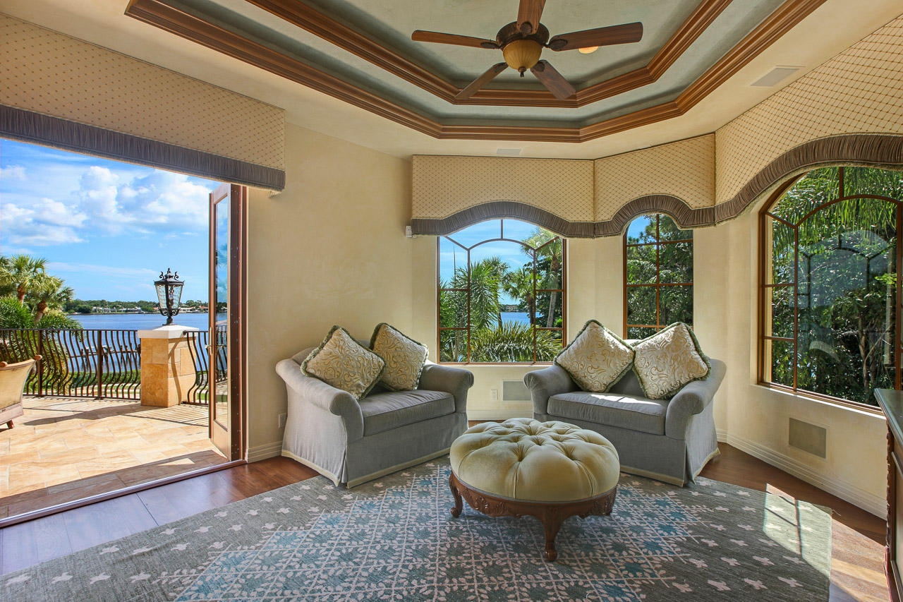 Loxahatchee River Road - Residential