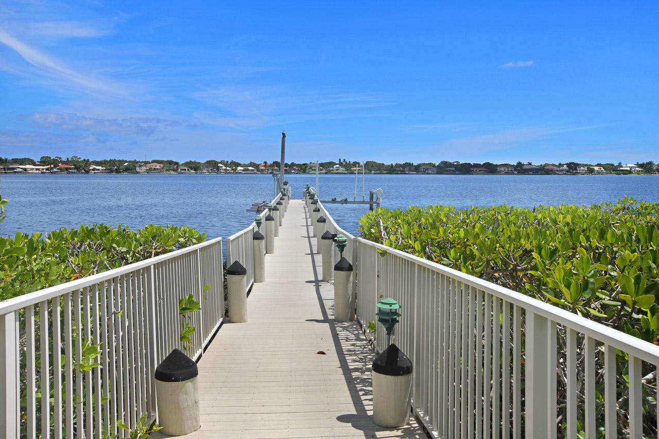 Loxahatchee River Road - Residential