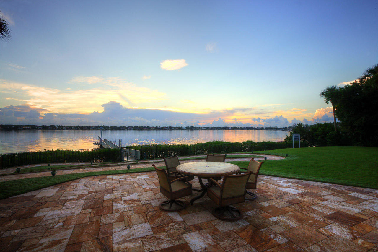 Loxahatchee River Road - Residential