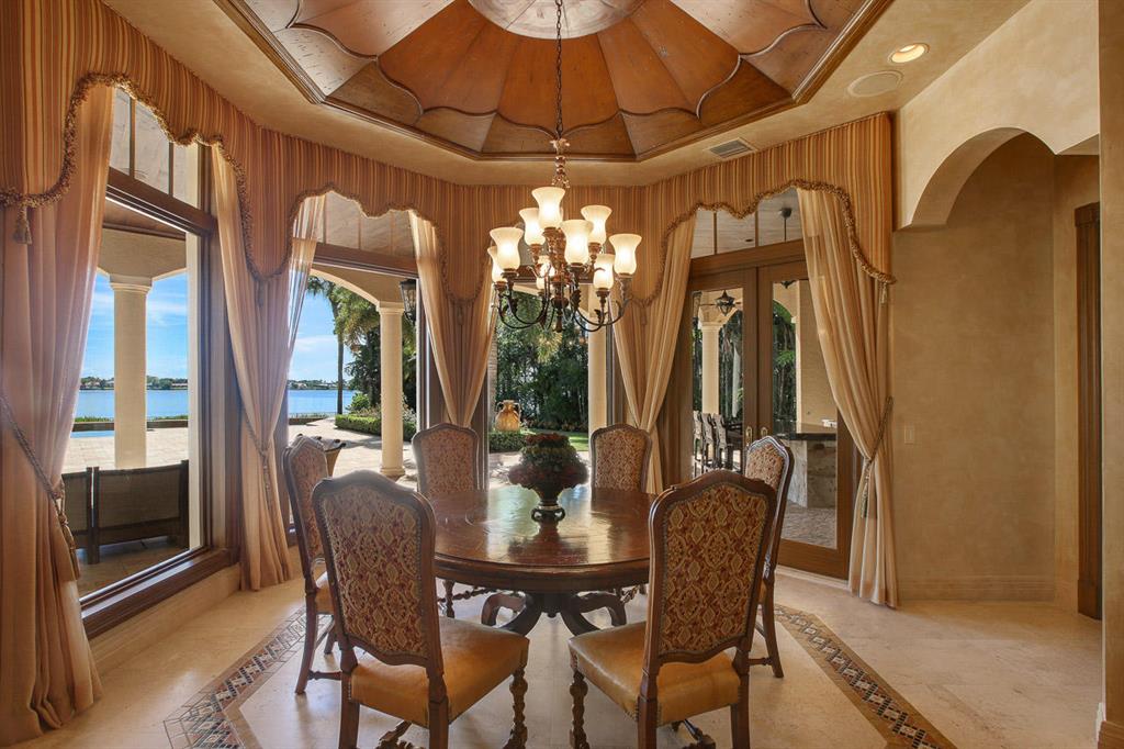 Loxahatchee River Road - Residential