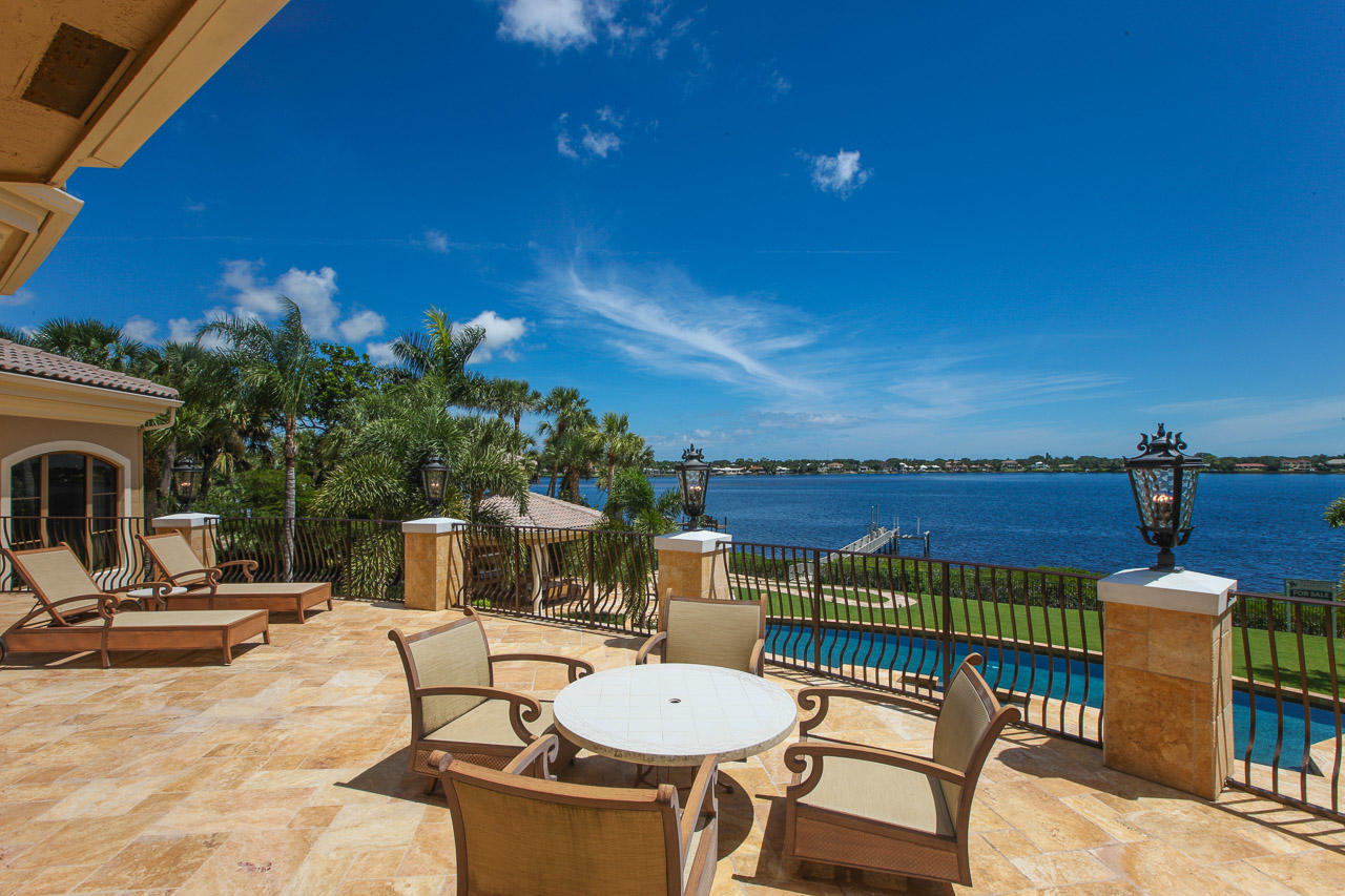 Loxahatchee River Road - Residential