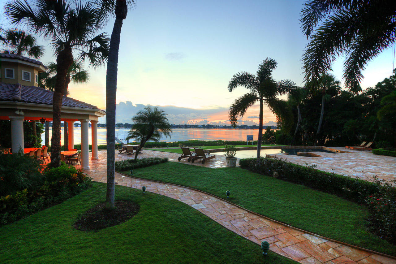 Loxahatchee River Road - Residential