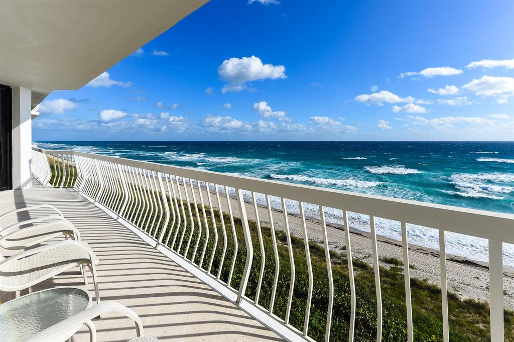 TWENTY ONE HUNDRED CONDO - Residential