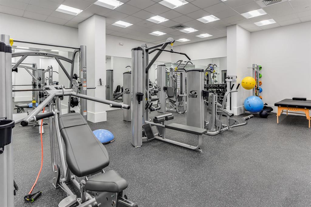 TWENTY ONE HUNDRED CONDO - Residential