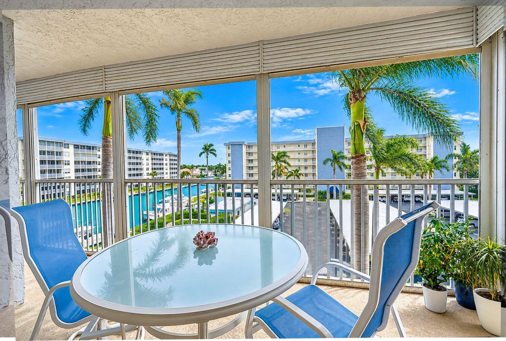 Photo of 1 Harbourside Drive #1403, Delray Beach, FL 33483 (MLS # B26094671)