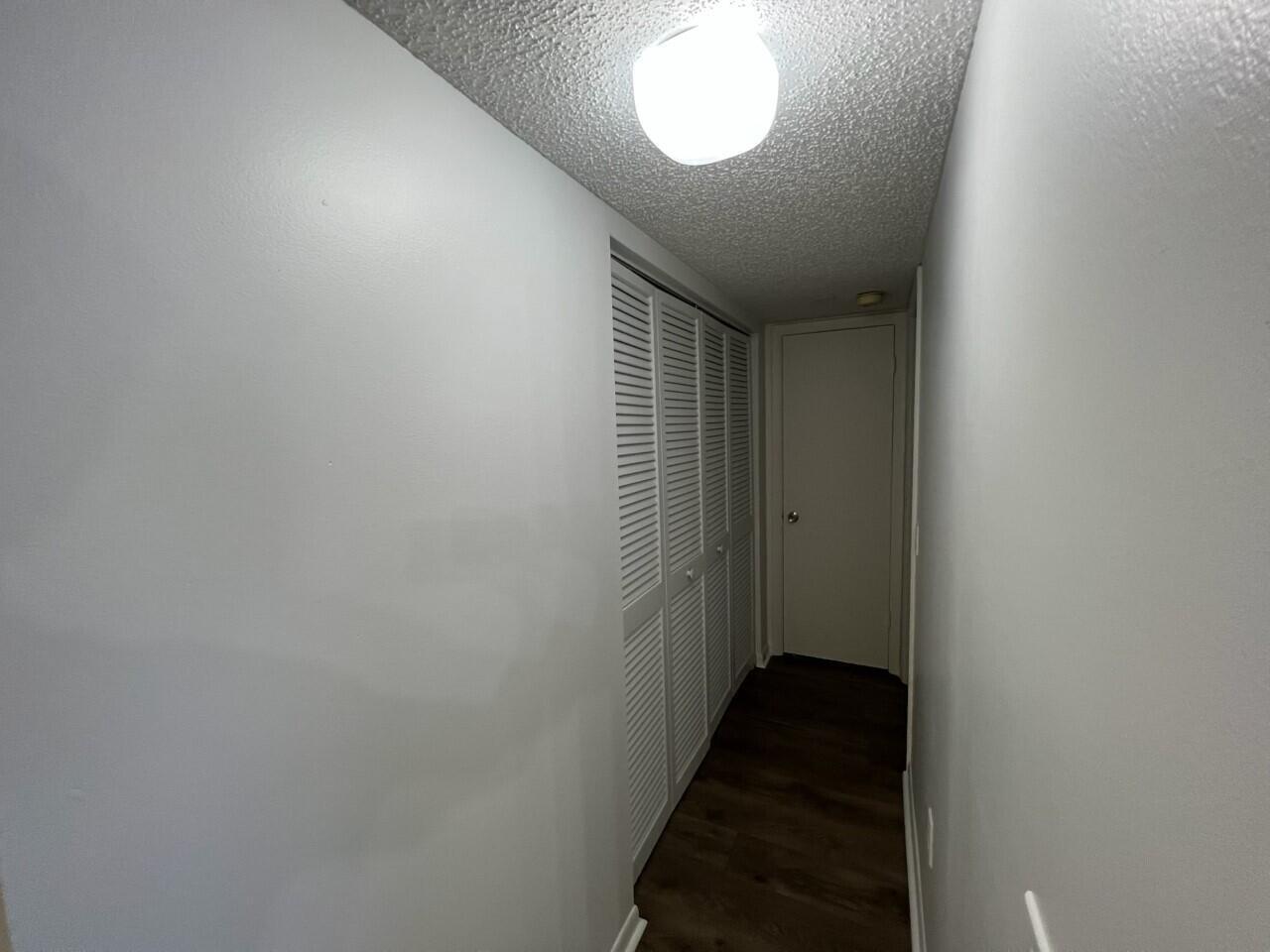 FOUNTAINS OF PALM BEACH C - Residential Lease