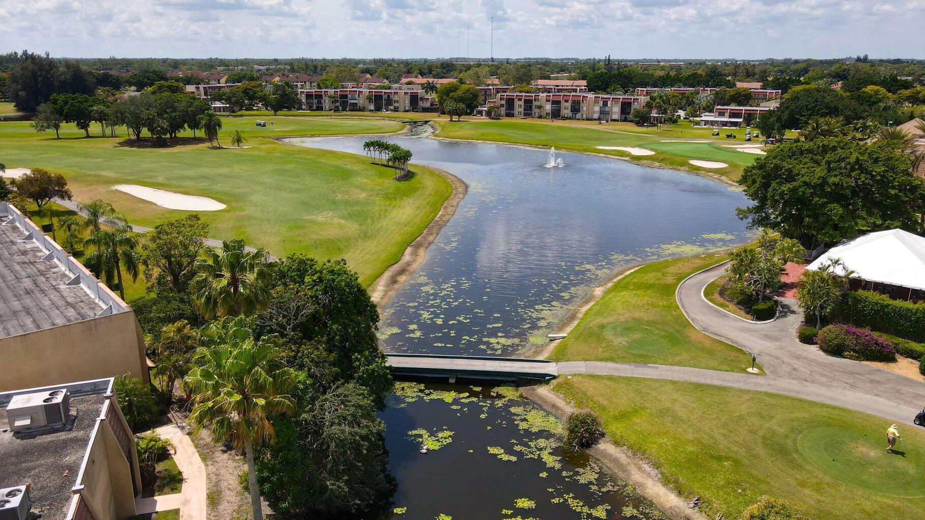 FOUNTAINS OF PALM BEACH C - Residential Lease