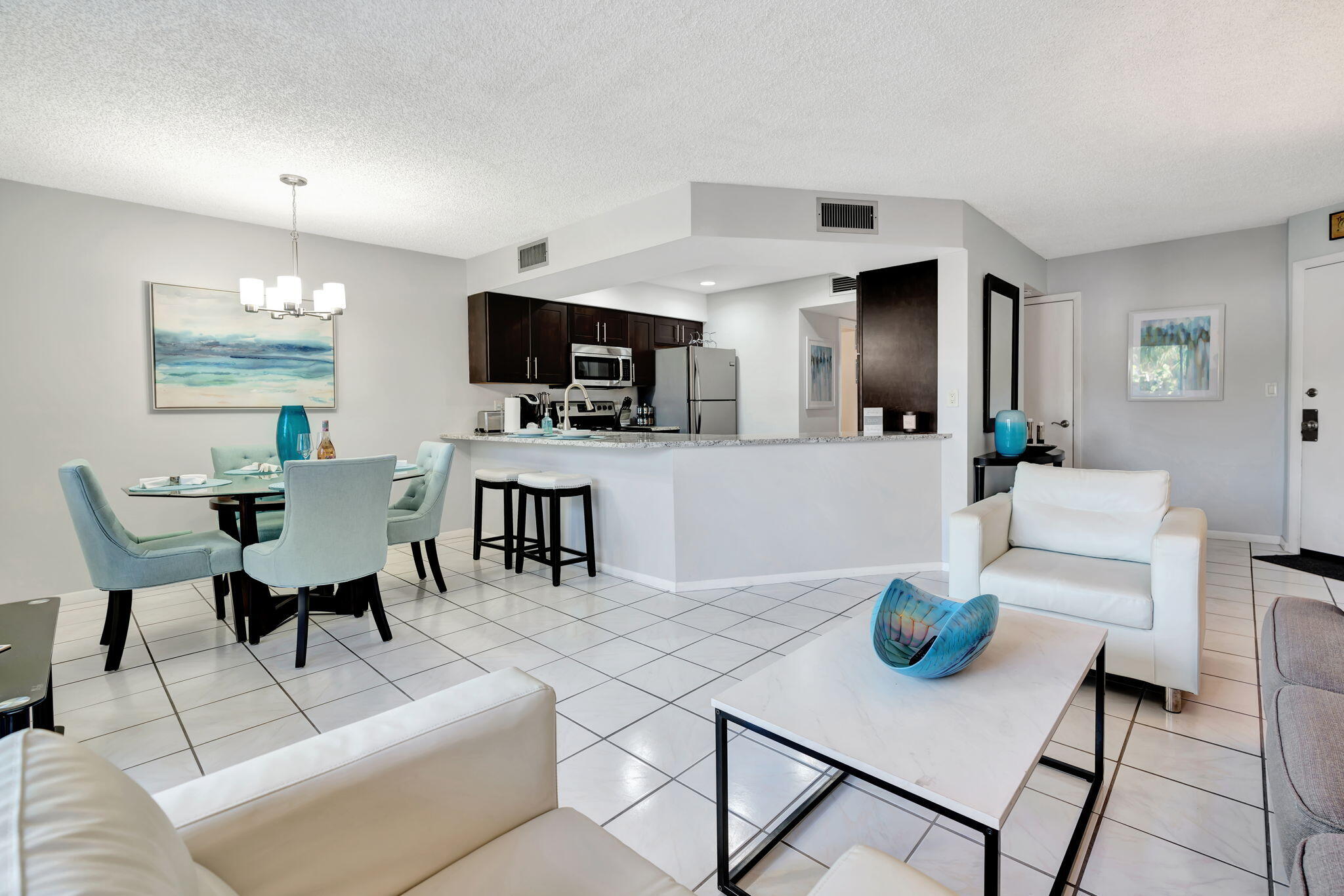 JUPITER OCEAN AND RACQUET - Residential Lease