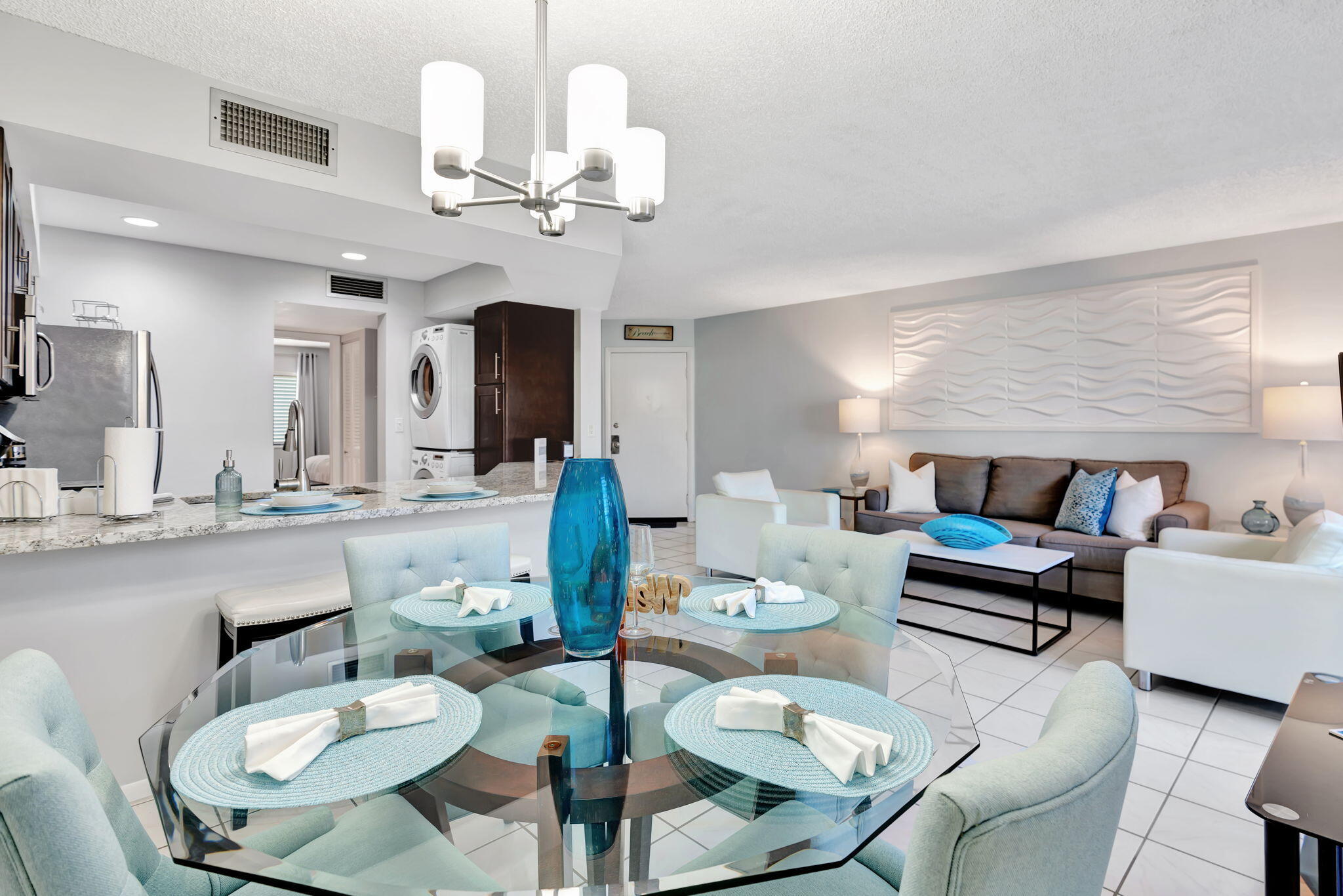 JUPITER OCEAN AND RACQUET - Residential Lease