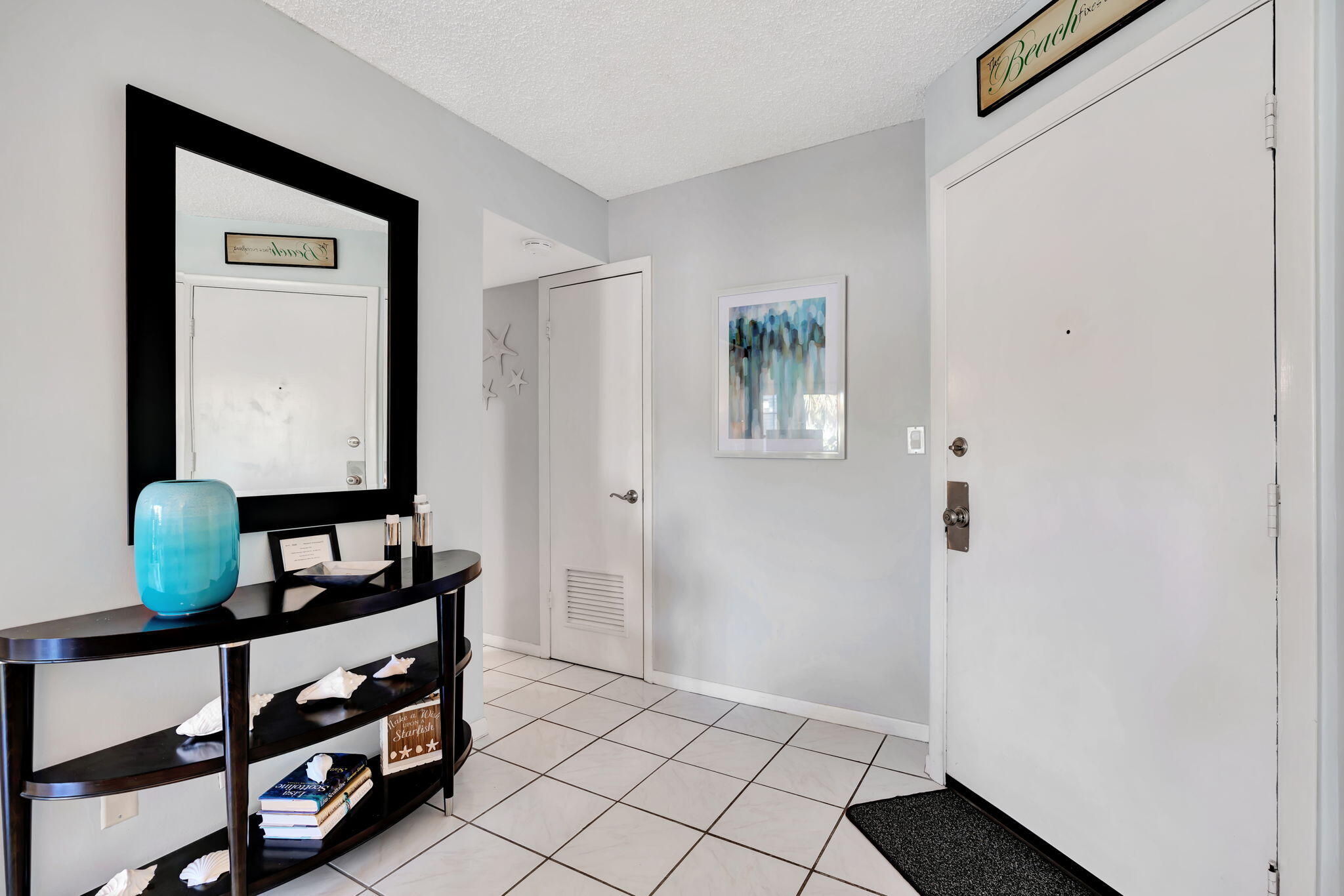 JUPITER OCEAN AND RACQUET - Residential Lease