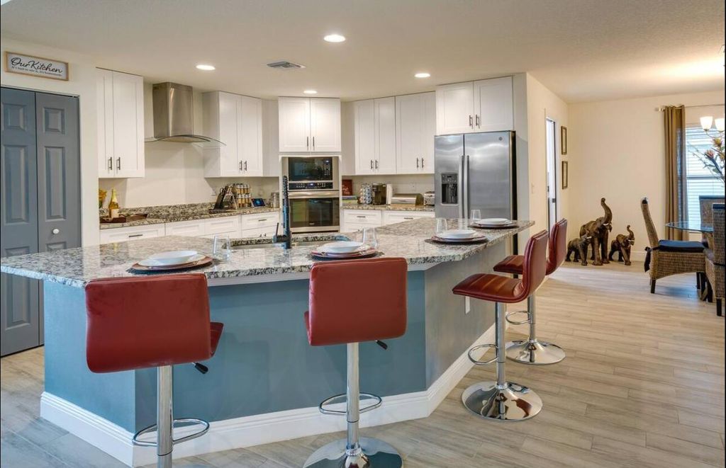 Photo of 1701 SW Cascade Road, Port Saint Lucie, FL 34953 (MLS # R10995558)