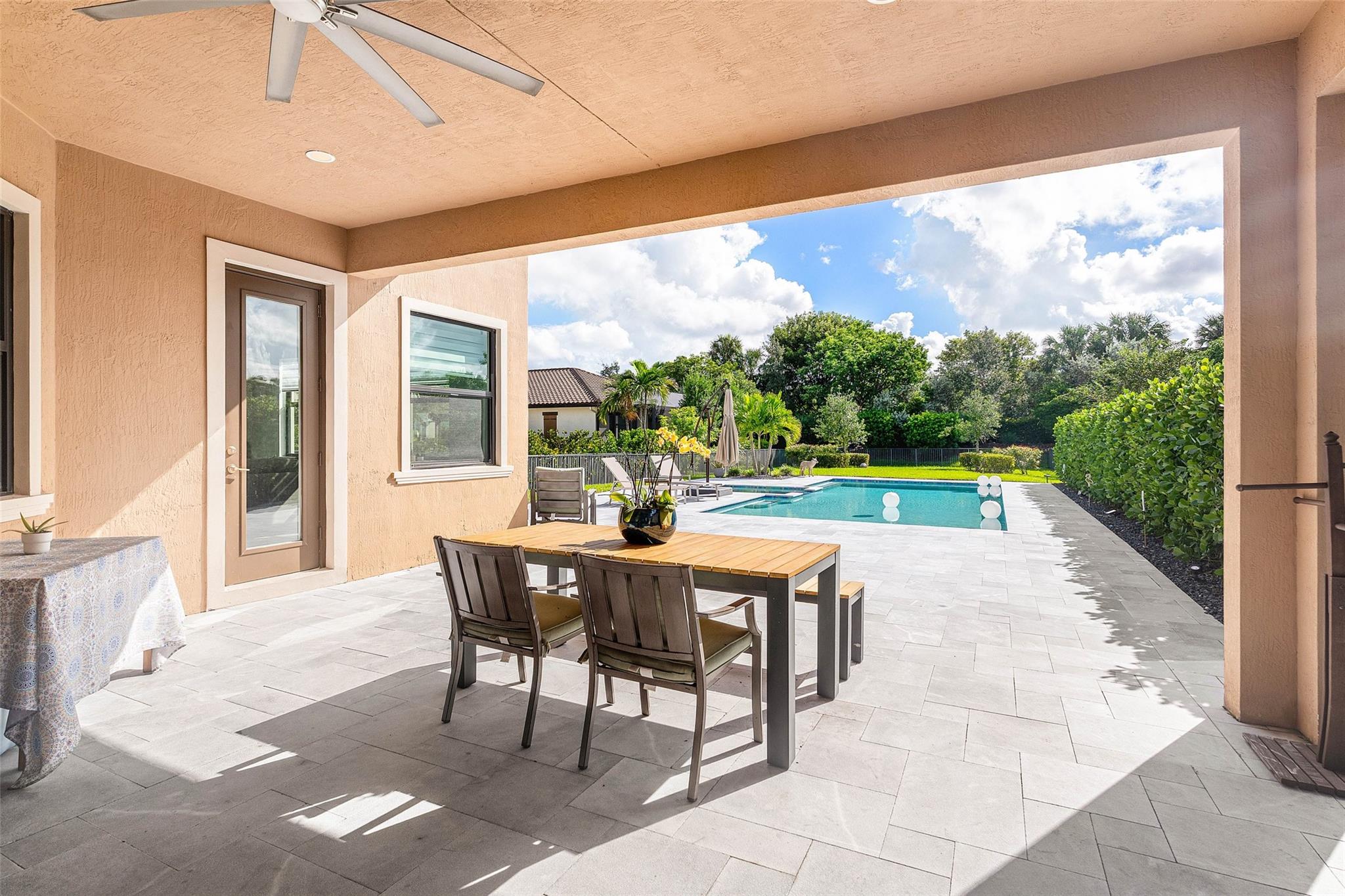 Parkland Bay 183-49 B - Residential