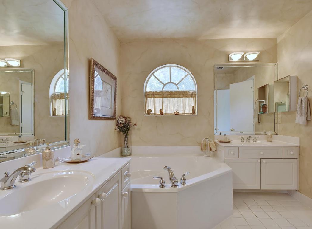 Shores - Residential