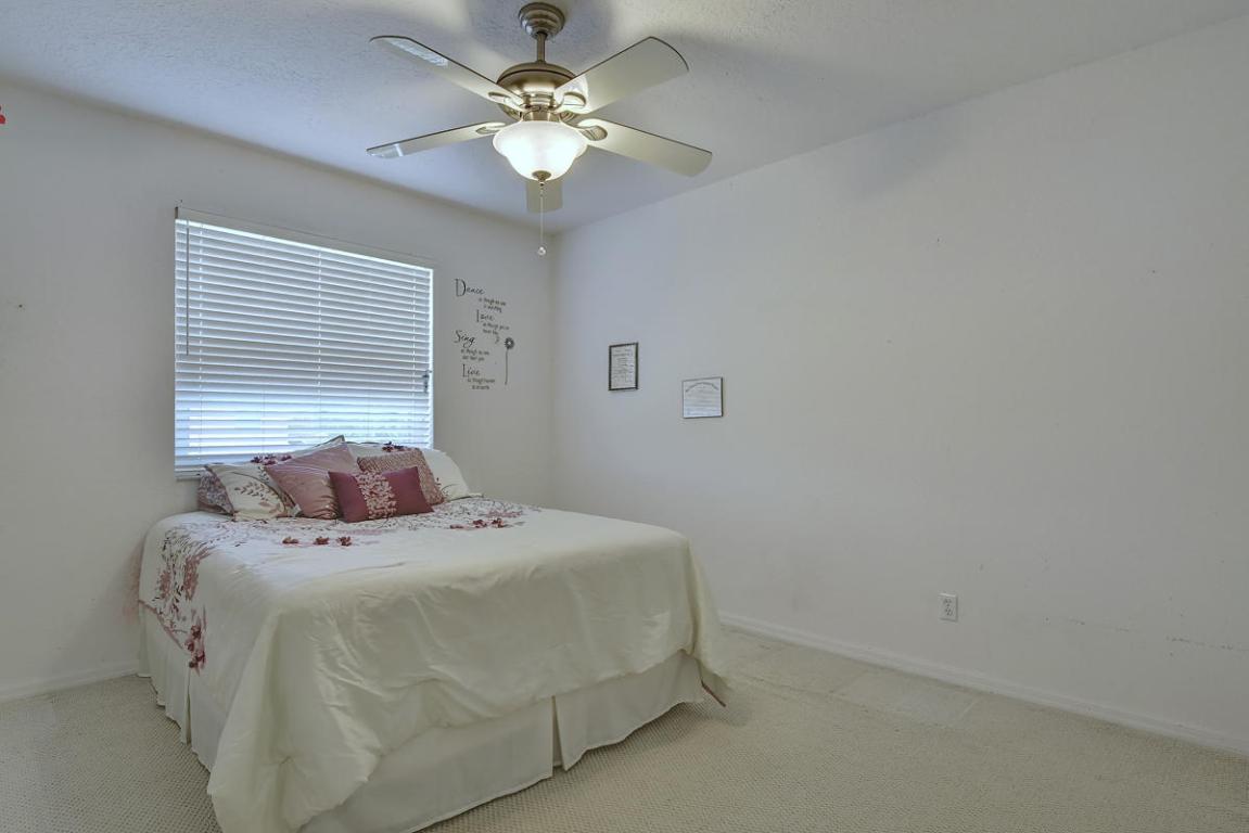 Shores - Residential