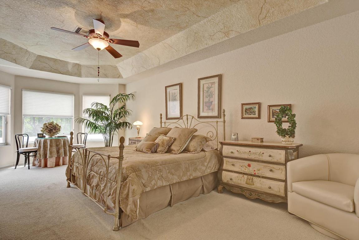 Shores - Residential