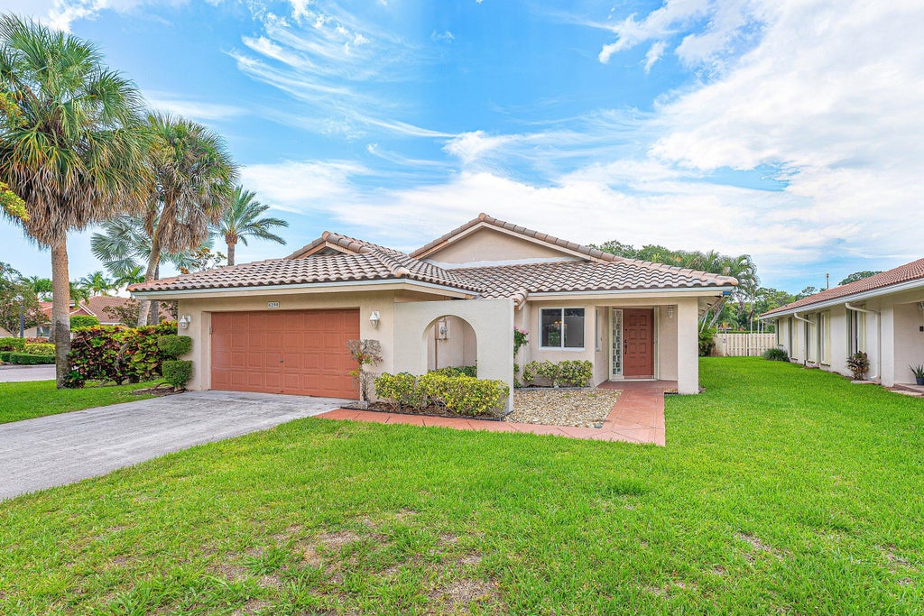 Photo of 6290 Sweet Maple Lane, Boca Raton, FL 33433 (MLS # B26041705)