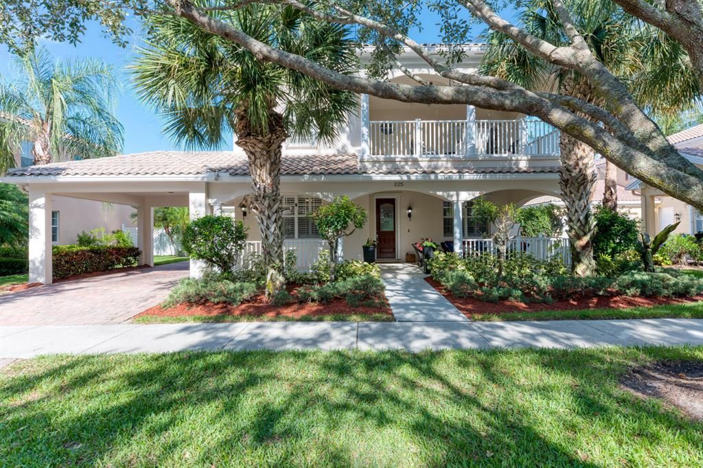 Photo of 225 San Remo Drive, Jupiter, FL 33458 (MLS # R10716273)