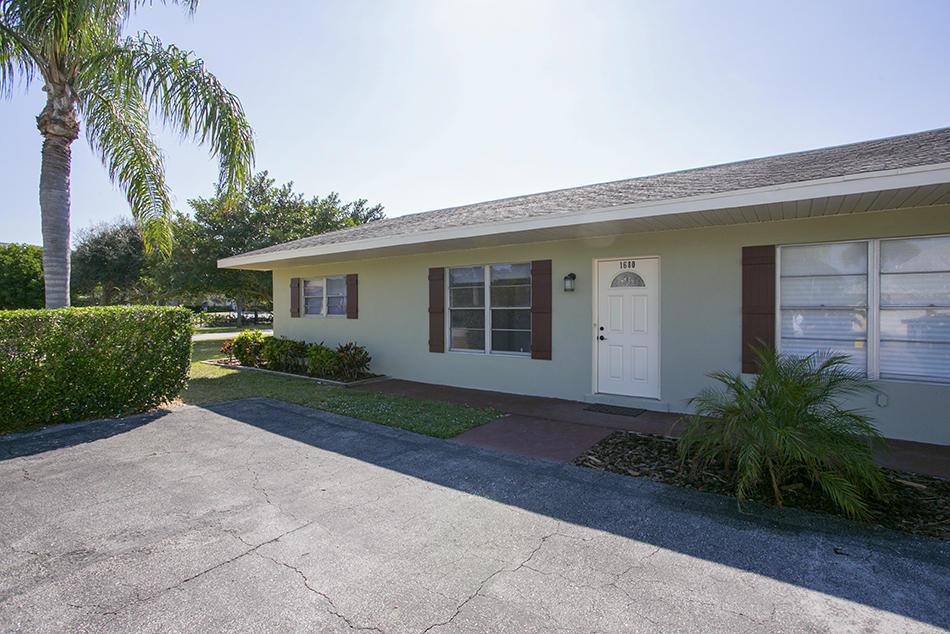 Unfurnished, UPDATED, annual rental with fenced in yard. Bike to the beach, nature preserves, and the Intracoastal Waterway from this beautifully updated, bright & spacious open-plan home located in the highly sought-after community of Juno Beach. Large IMPACT windows and sliding glass doors, wood flooring, fully remodeled kitchen with white cabinets, granite countertops, and stainless steel appliances, full-sized washer & dryer in unit. The Gardens Mall, Abacoa Town Center, Florida Atlantic University, Palm Beach State College, Roger Dean Stadium, downtown West Palm Beach, and Palm Beach International Airport are only minutes away. Tenant pays Lawn $90/mo and sewer $20/mo as additional rent to landlord.