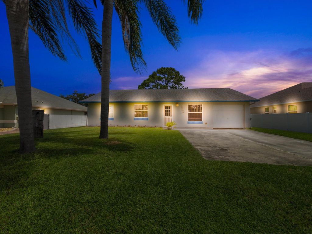 Photo of 587 SW Lakehurst Drive, Port St Lucie, FL 34983 (MLS # R10899042)