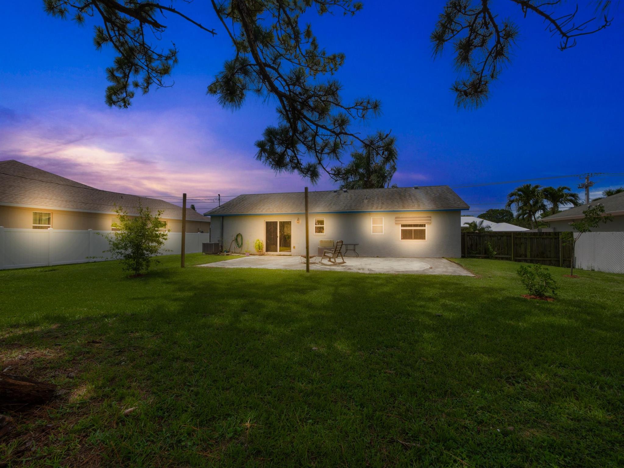 PORT ST LUCIE SECTION 27 - Residential