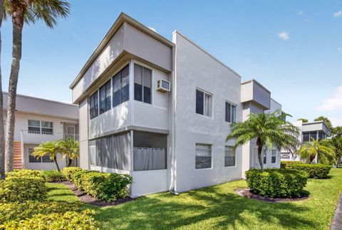 Tiny photo for 182 Normandy D #182, Delray Beach, FL 33484 (MLS # B26054508)