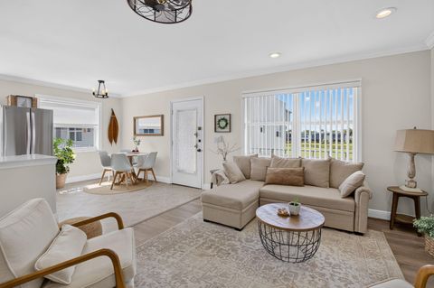 Tiny photo for 182 Normandy D #182, Delray Beach, FL 33484 (MLS # B26054508)