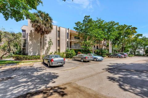 Condominium in Plantation FL 469 Pine Island Rd Rd.jpg