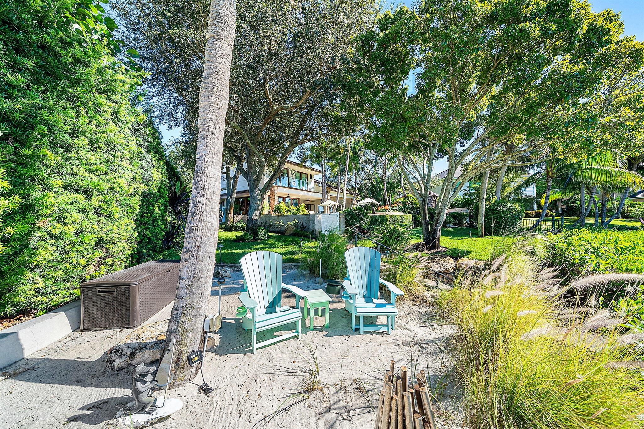 RIVER RIDGE (TEQUESTA) - Residential