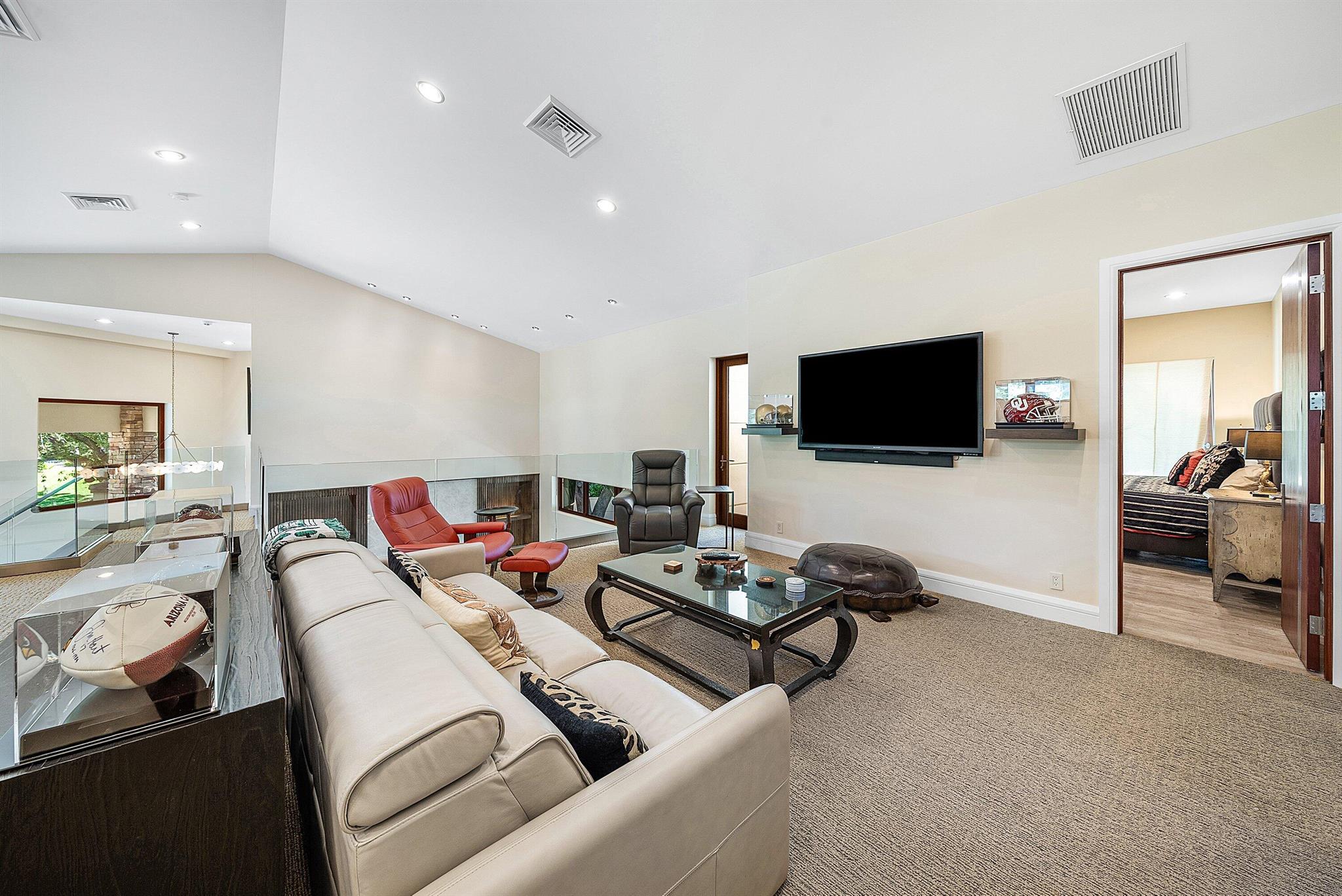 RIVER RIDGE (TEQUESTA) - Residential