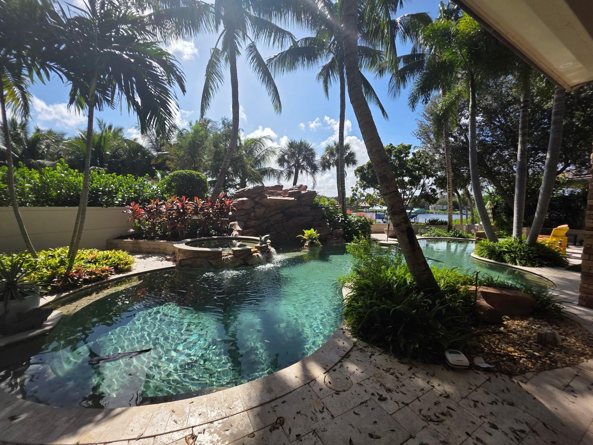 18163 SE Ridgeview Drive