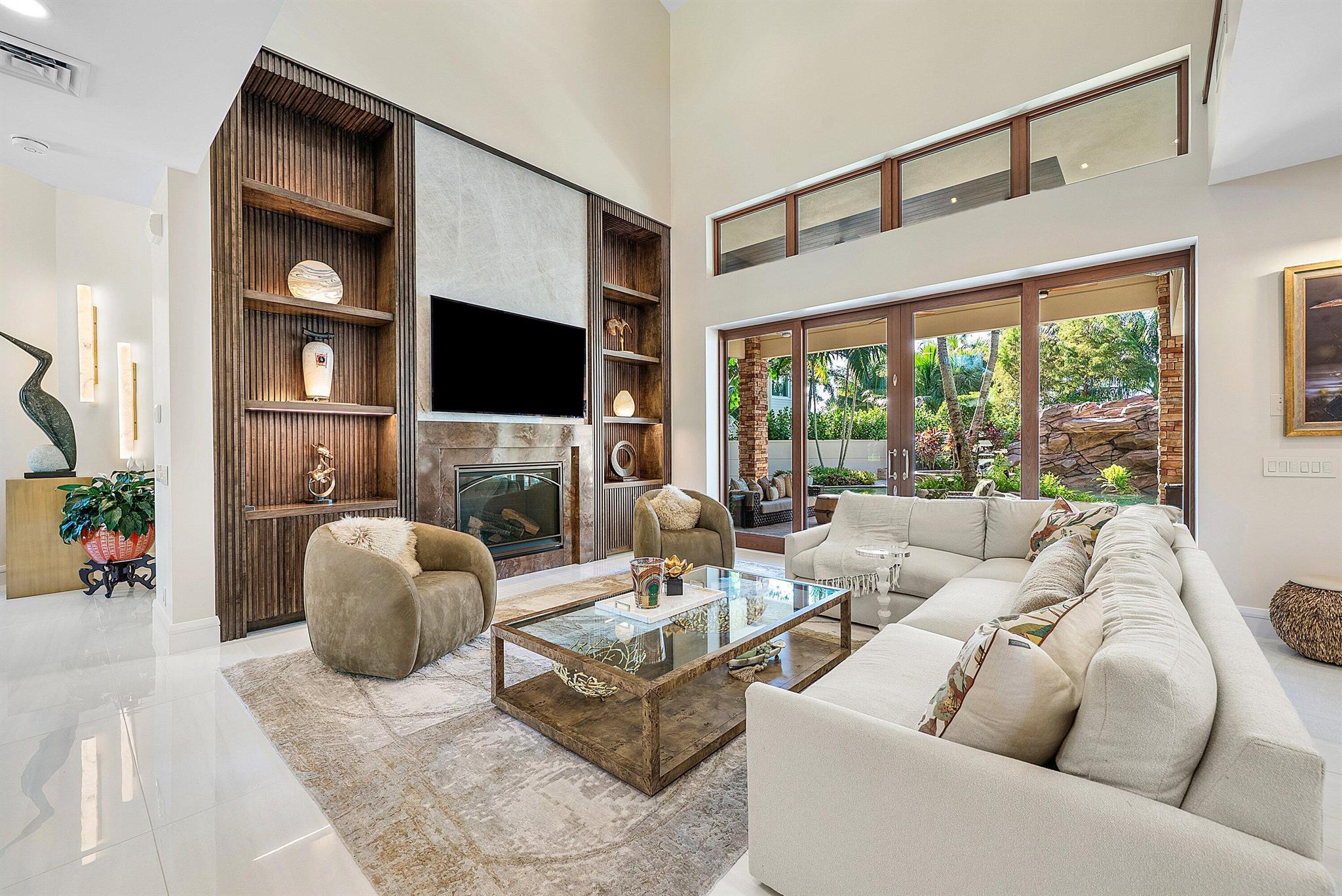 RIVER RIDGE (TEQUESTA) - Residential