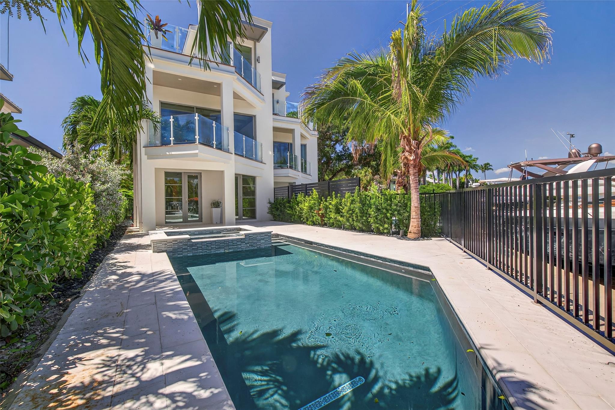 RESIDENCES AT NEW RIVER - Residential