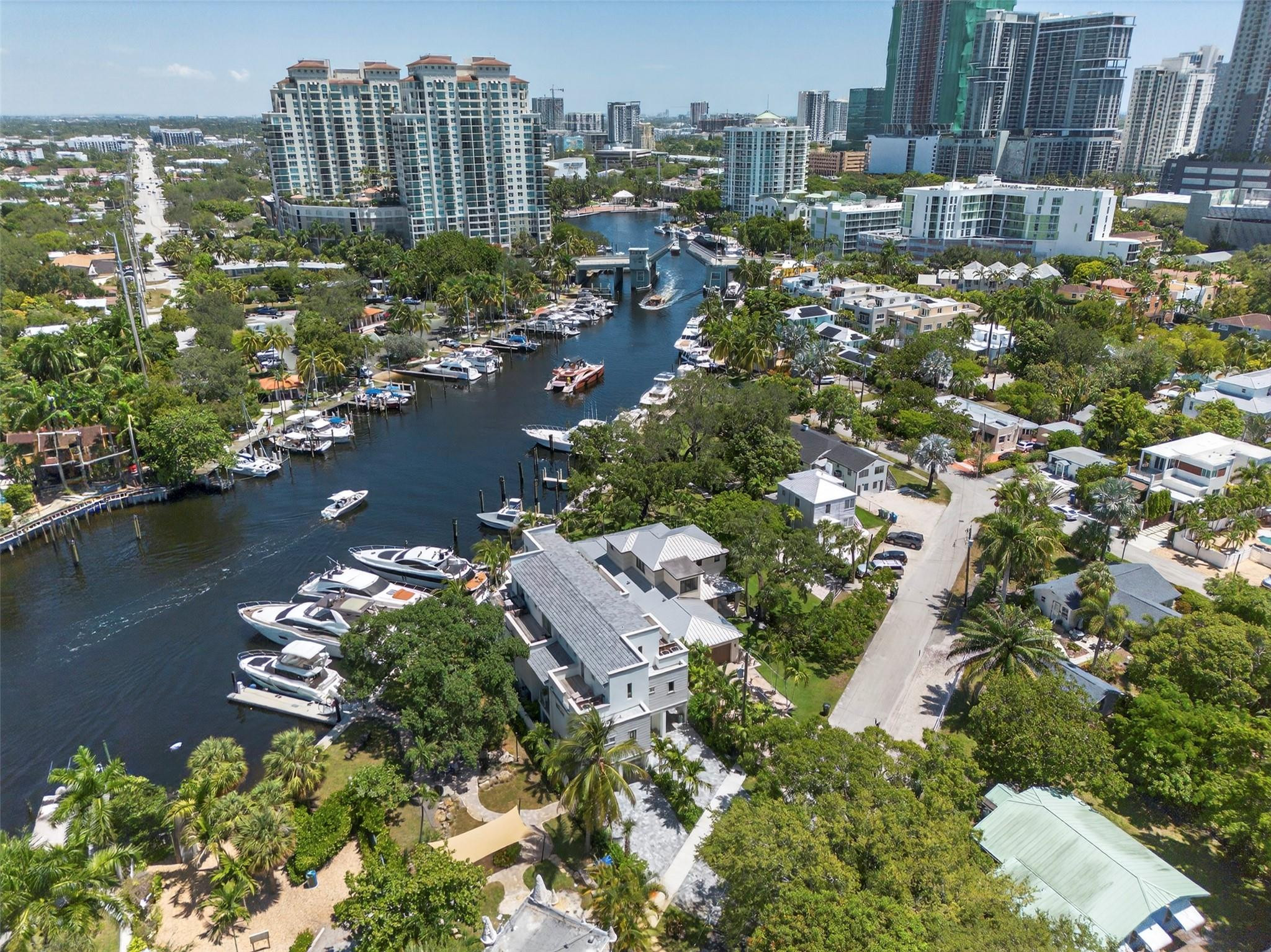 RESIDENCES AT NEW RIVER - Residential