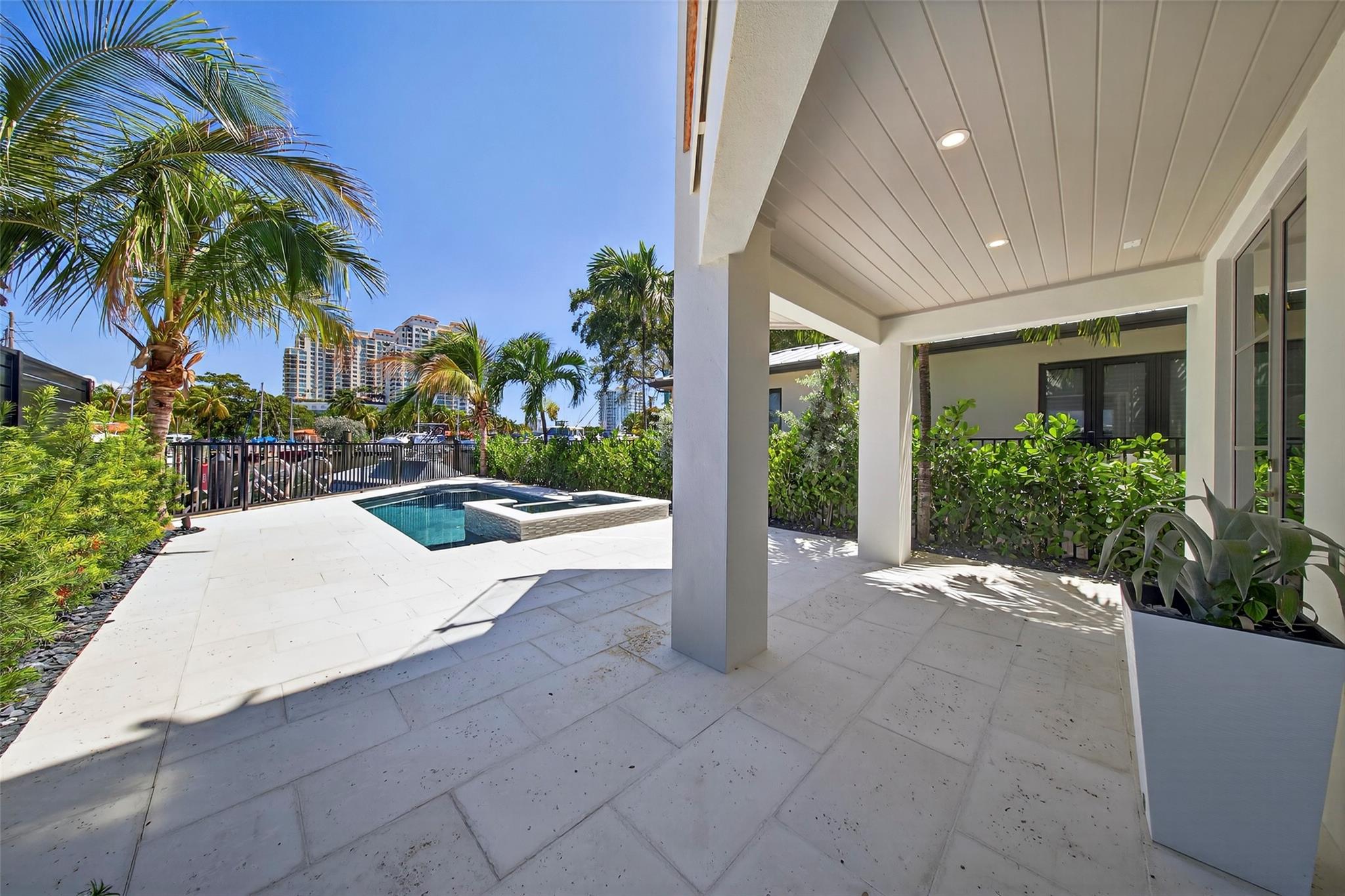 RESIDENCES AT NEW RIVER - Residential