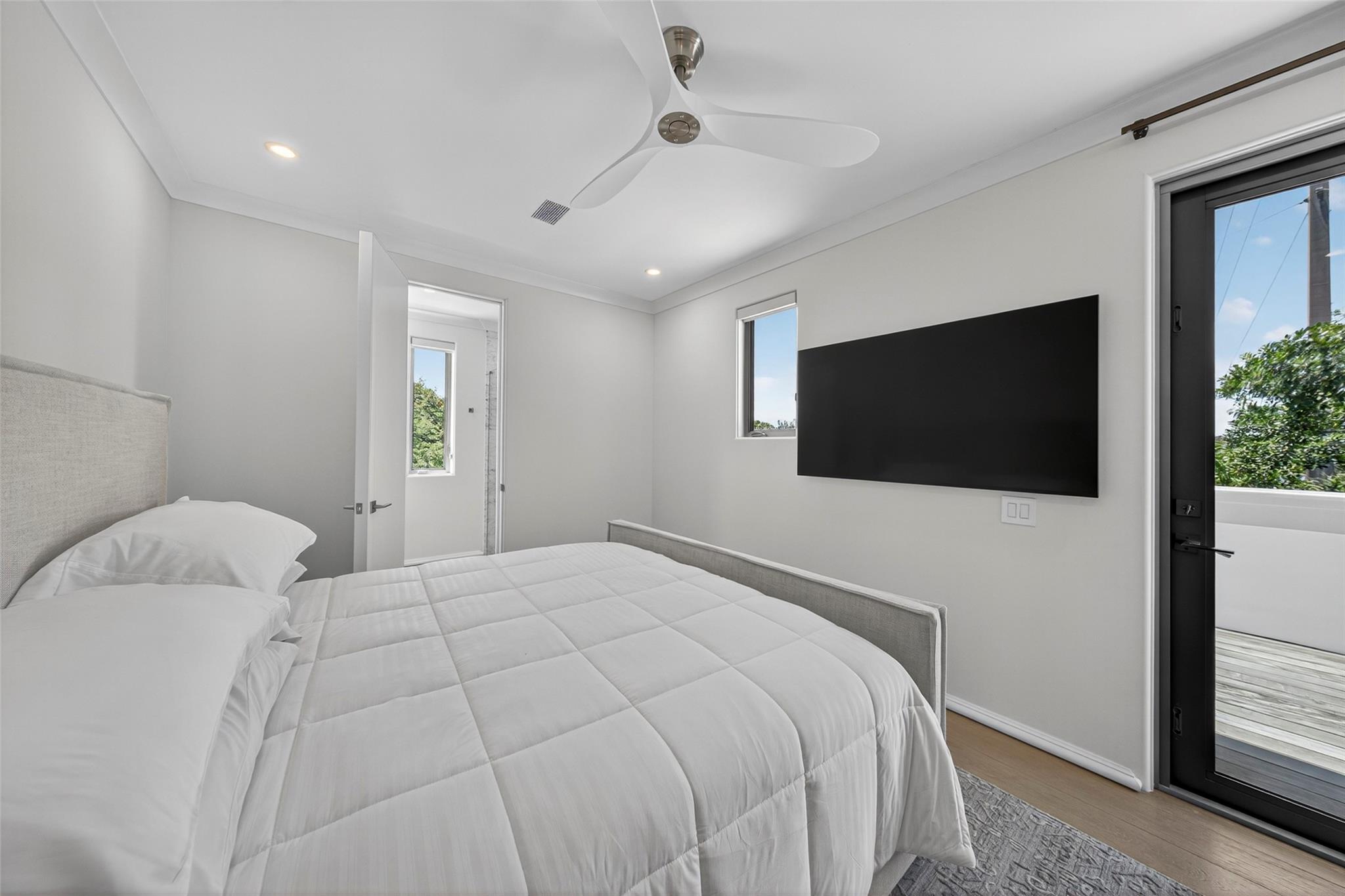 RESIDENCES AT NEW RIVER - Residential