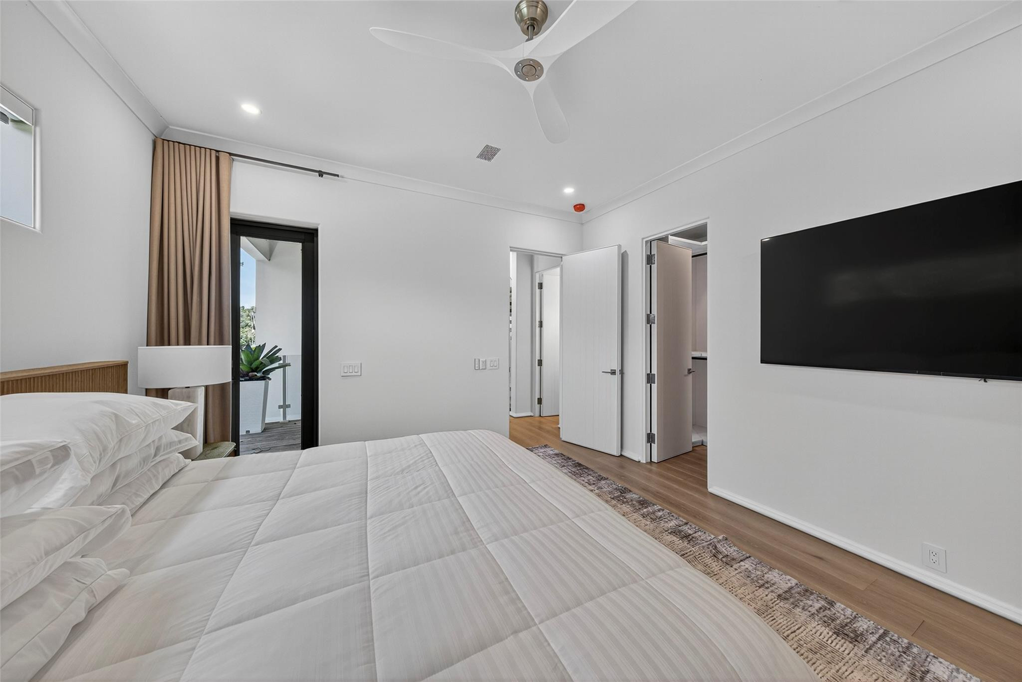 RESIDENCES AT NEW RIVER - Residential