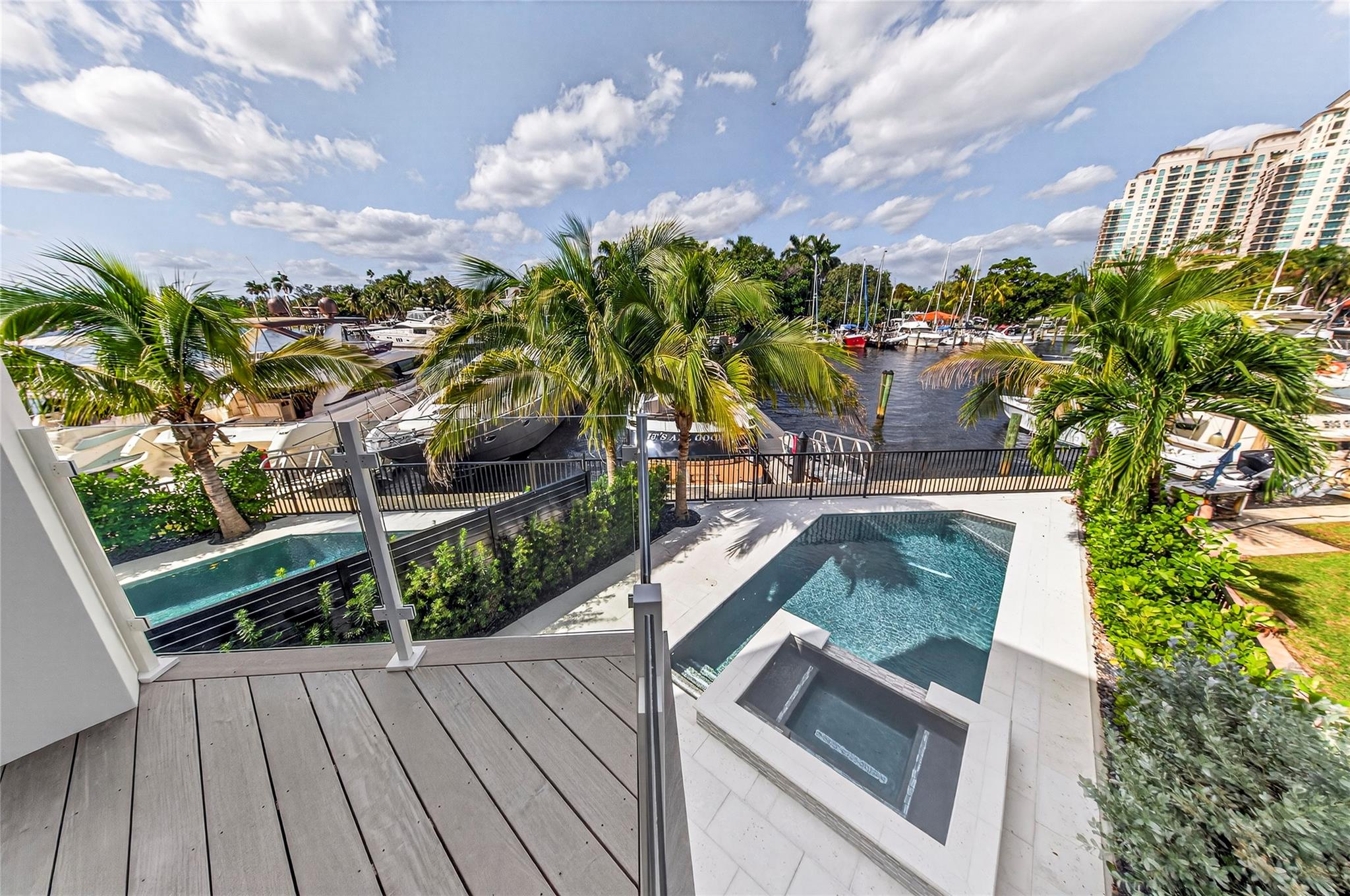 RESIDENCES AT NEW RIVER - Residential