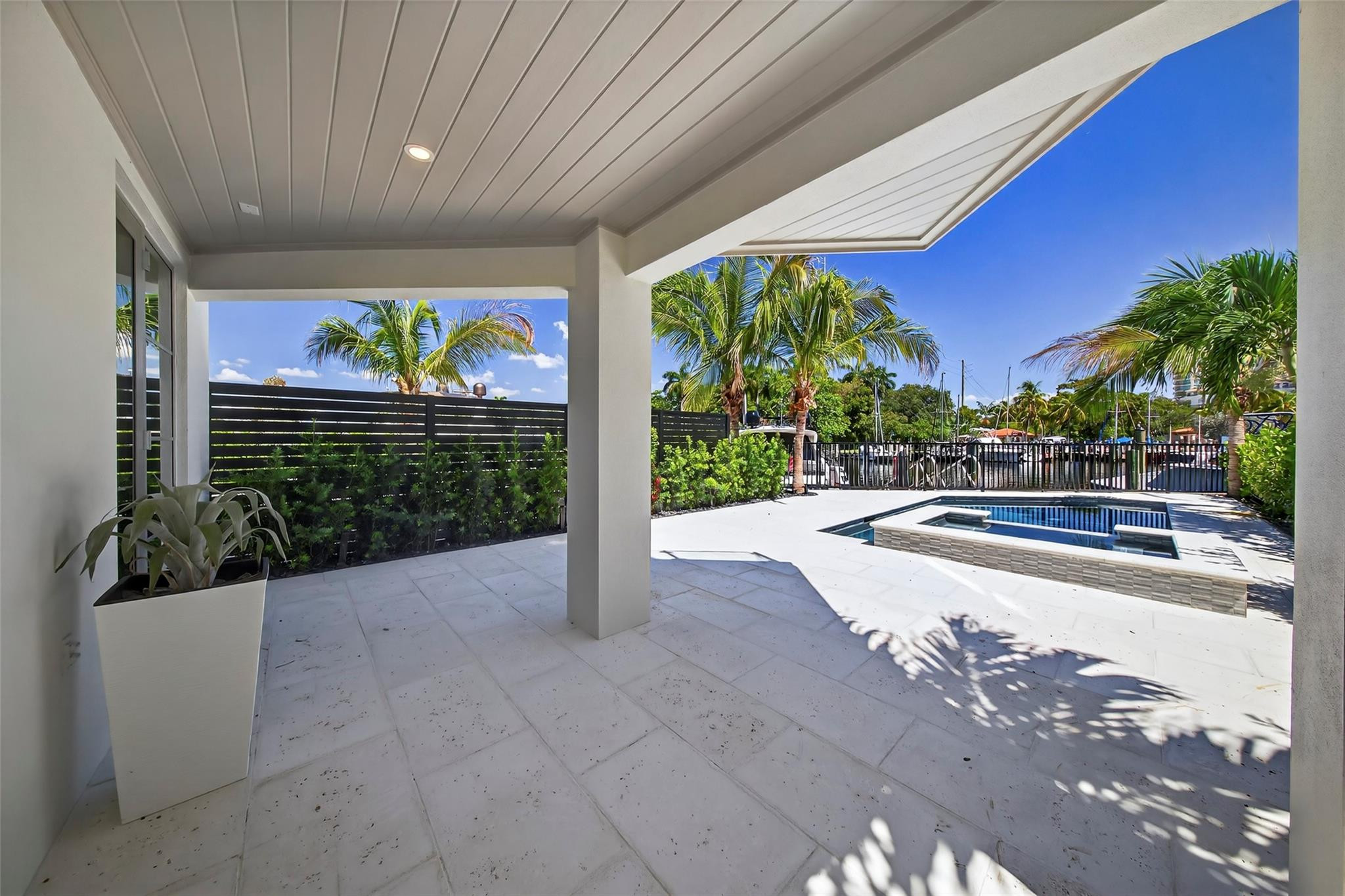 RESIDENCES AT NEW RIVER - Residential