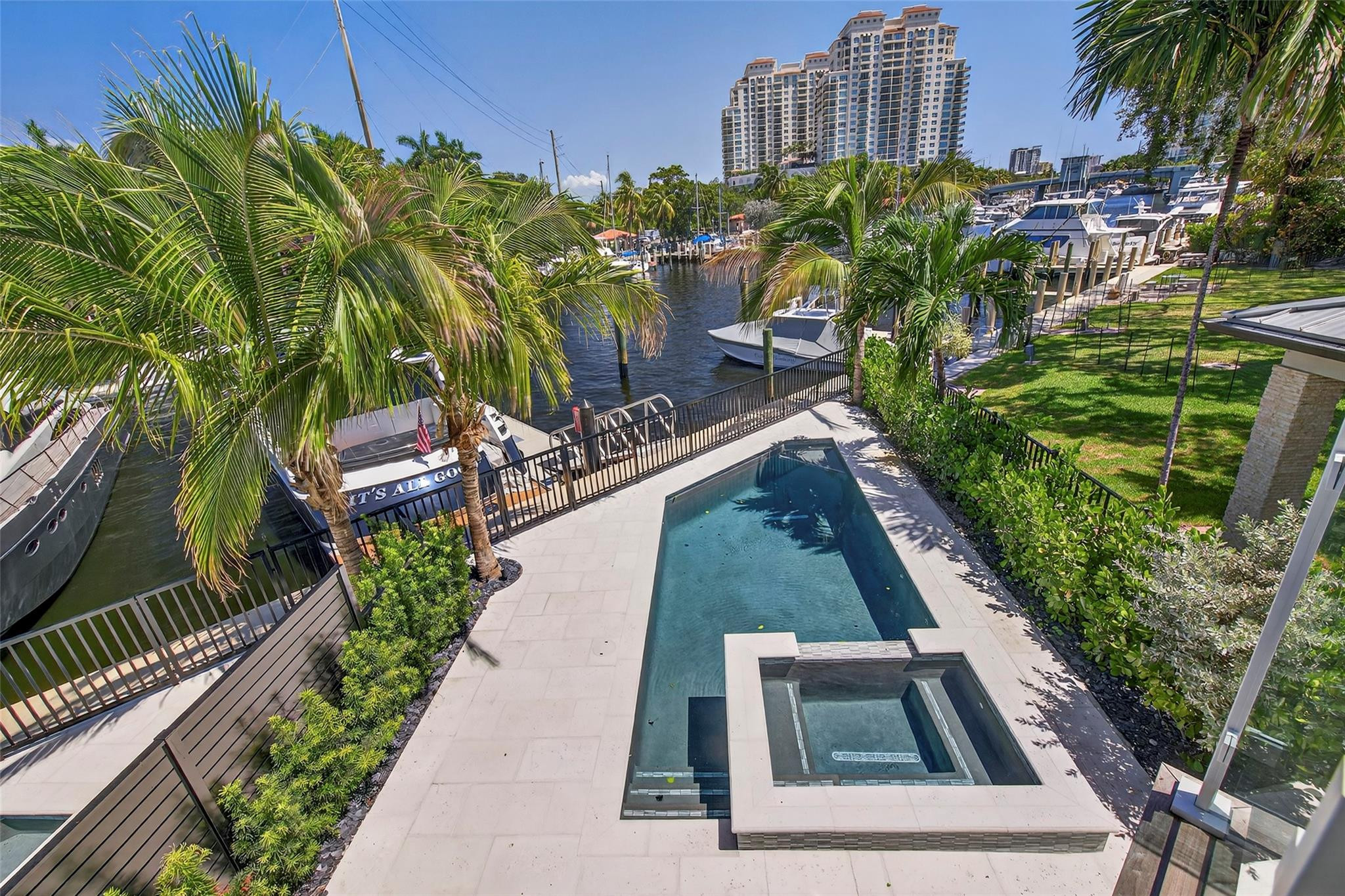 RESIDENCES AT NEW RIVER - Residential