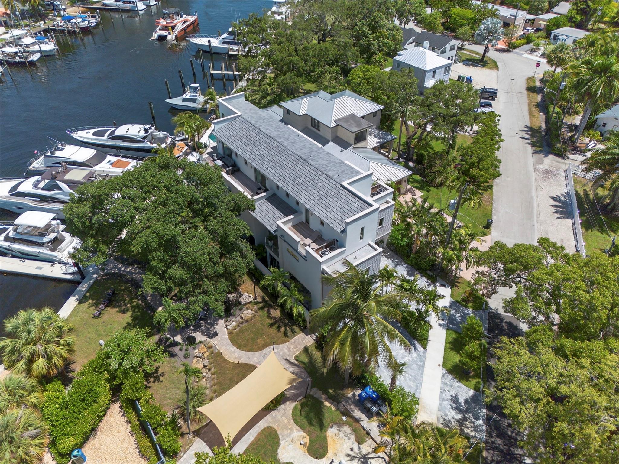 RESIDENCES AT NEW RIVER - Residential