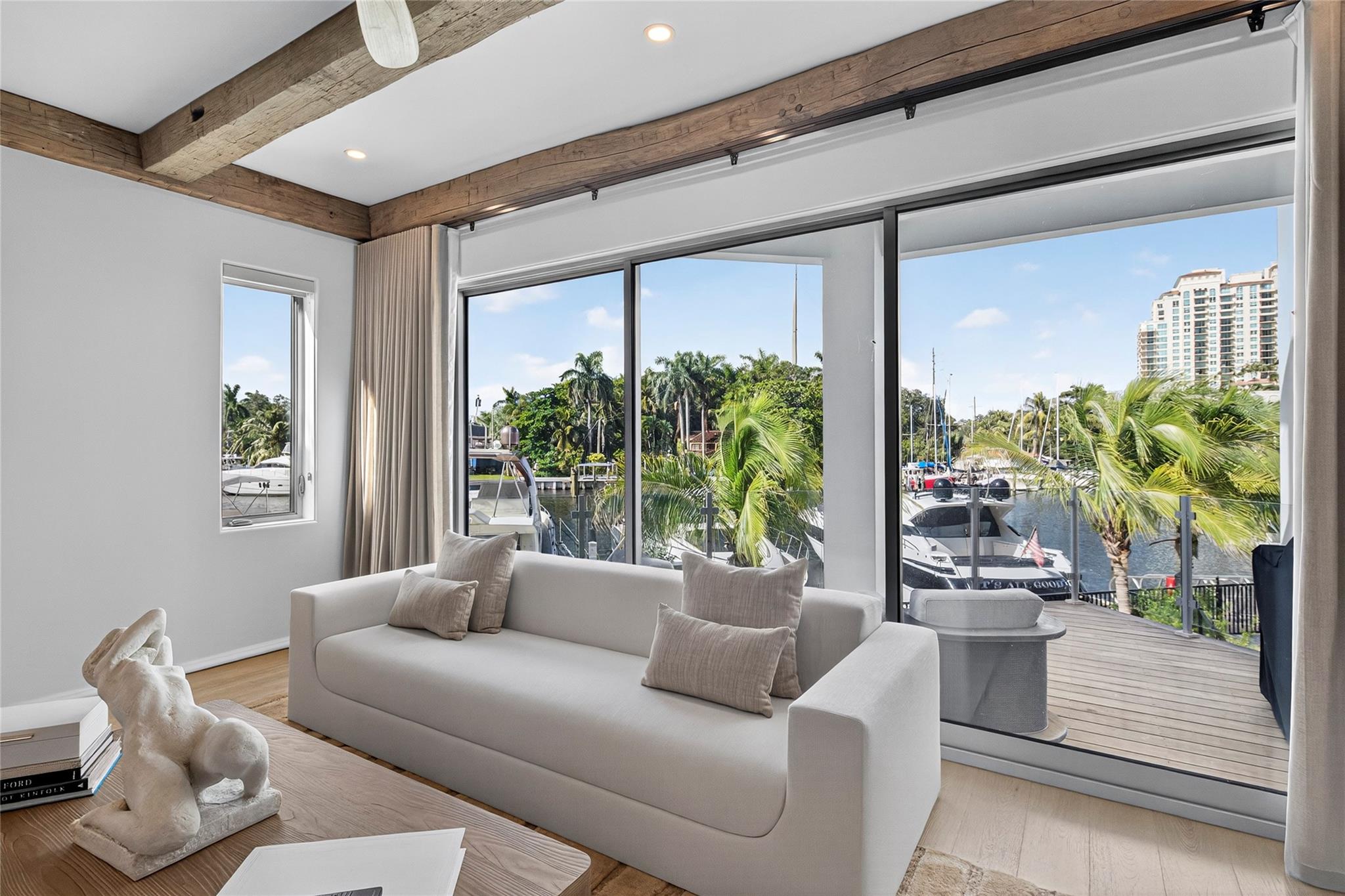 RESIDENCES AT NEW RIVER - Residential