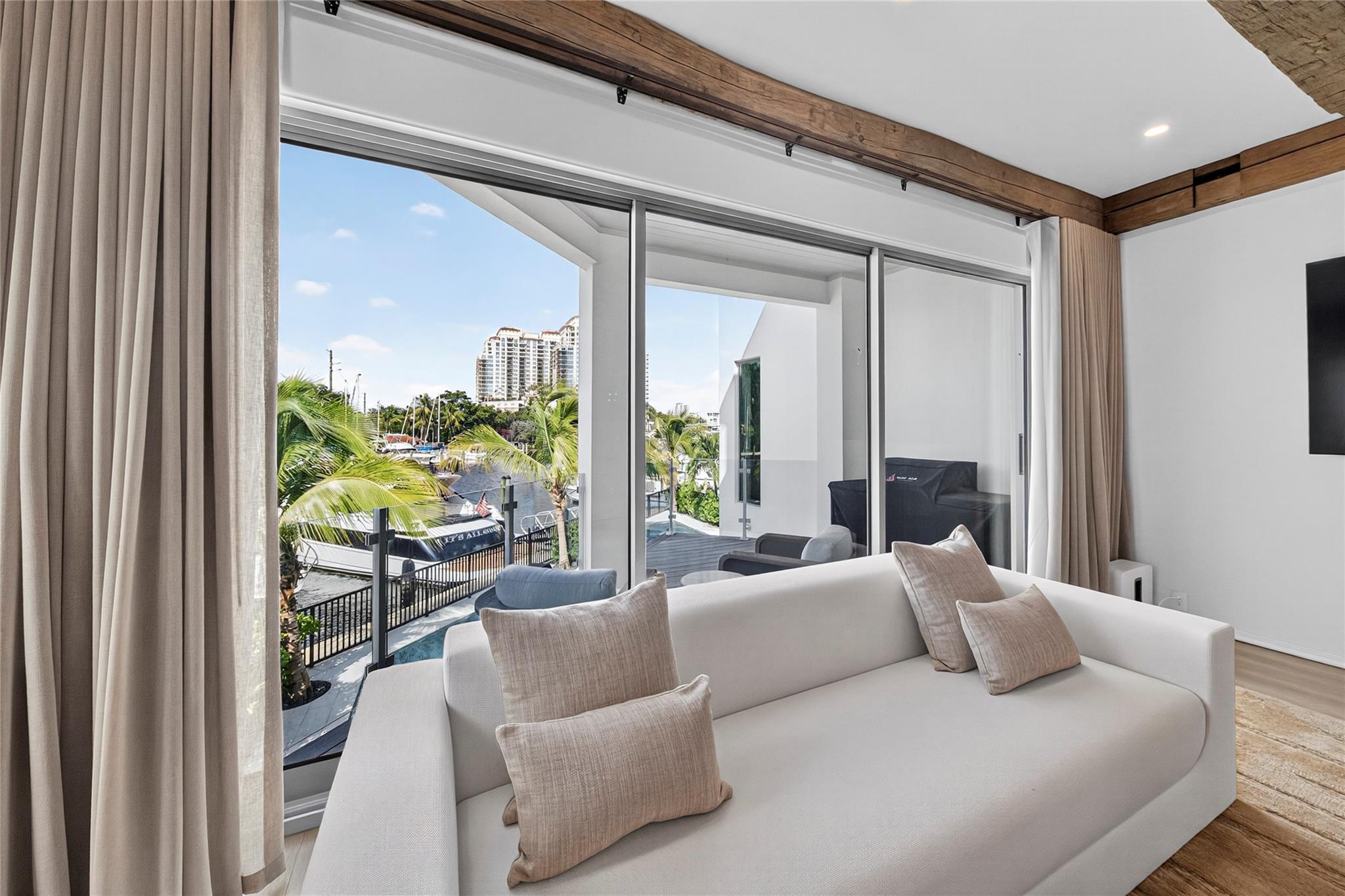 RESIDENCES AT NEW RIVER - Residential