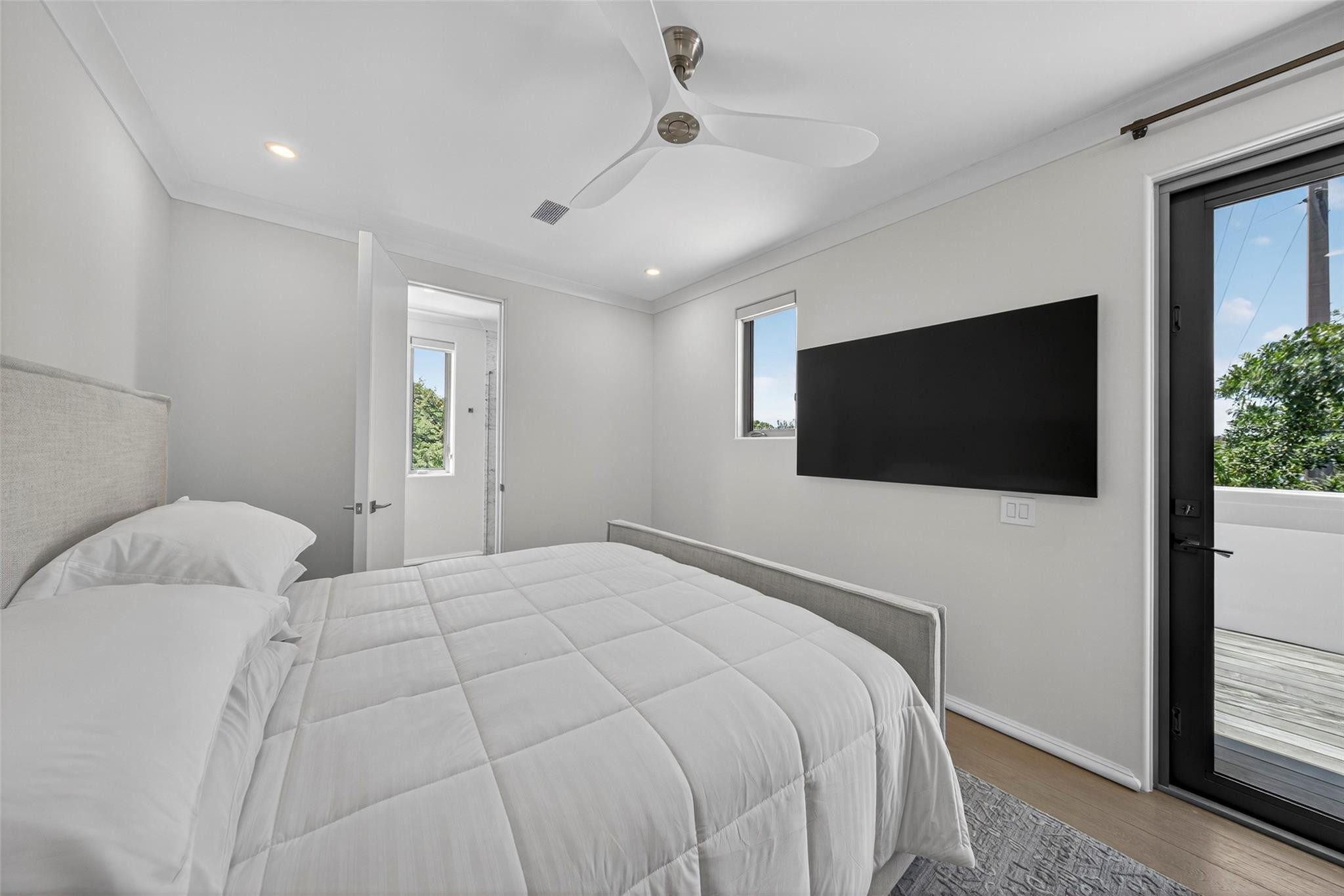 RESIDENCES AT NEW RIVER - Residential