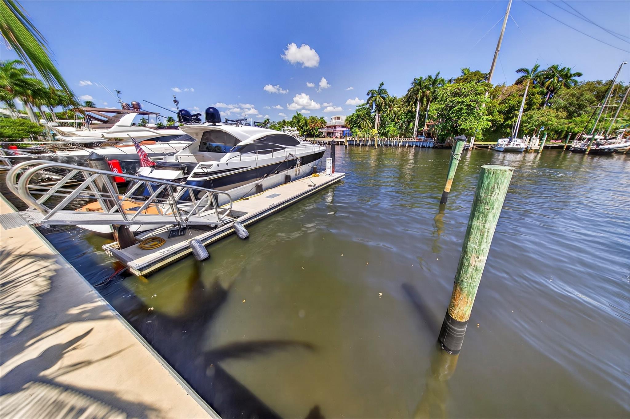 RESIDENCES AT NEW RIVER - Residential