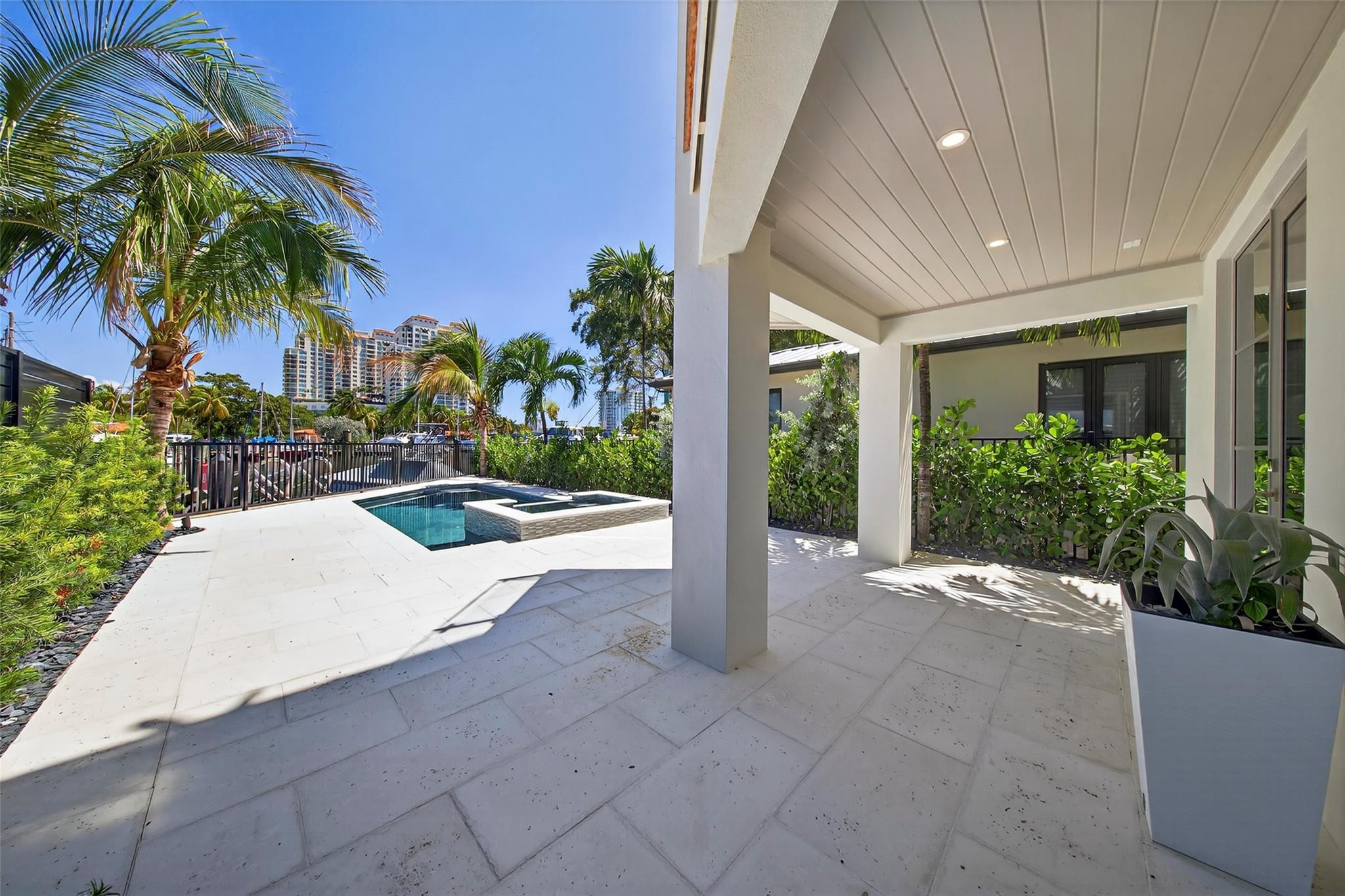 RESIDENCES AT NEW RIVER - Residential